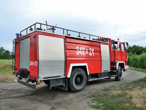 http://images66.fotosik.pl/1019/85ceecdc64bc8dd4med.jpg