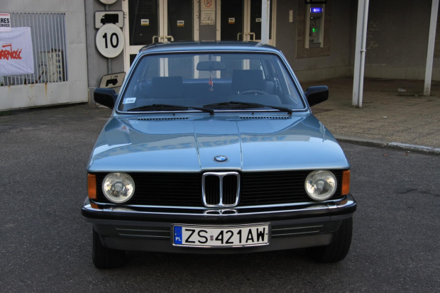 e21 316 81' #BmwE21