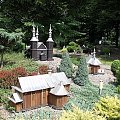 Park Miniatur Świątyń w Myczkowcach ( 14 km od Soliny)
Park znajduje się w Centrum Kultury Ekumenicznej. Został otwarty w 2007r.Na blisko hektarowej powierzchni zgromadzono 140 makiet najstarszych kościołów, cerkwi prawosławnych i greckokatolickich, z...