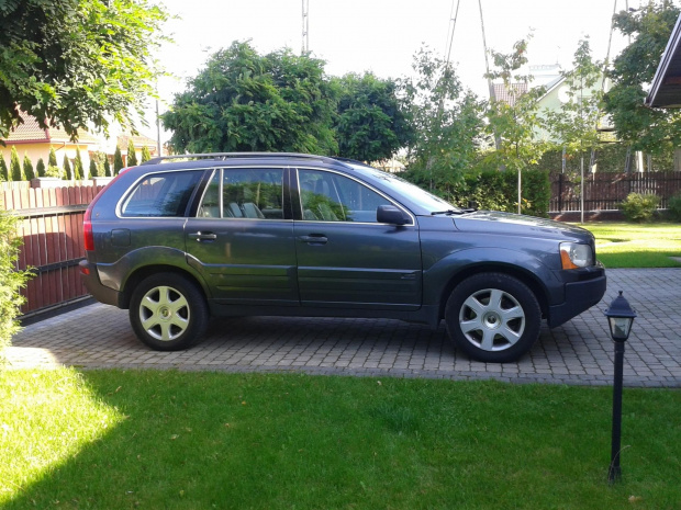 Moje 5 Volvo XC 90 V8 315KM 2005 od 08.2014 -