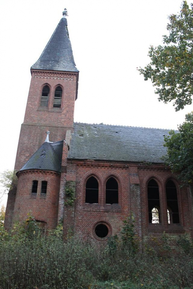 #Kościół #Ewangelicki #ruina #opuszczone #exploruins #abandoned #forgotten